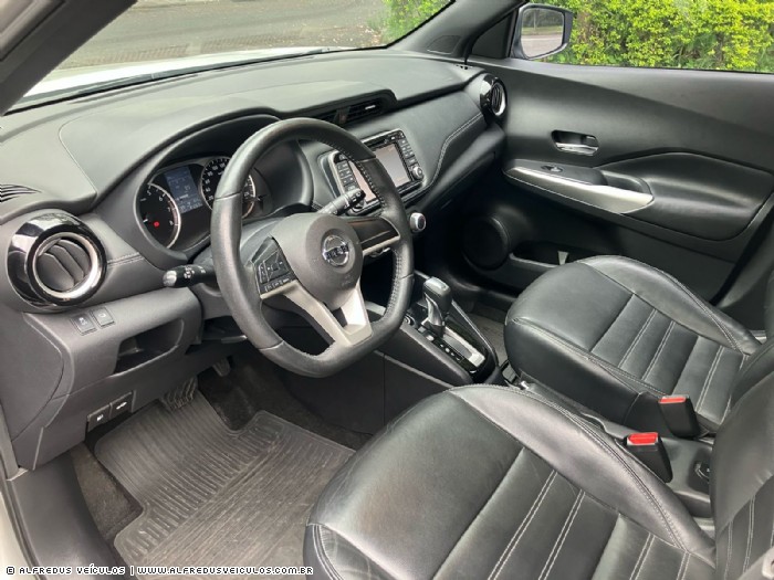Nissan KICKS SV AUTOMTICO 2017/2018